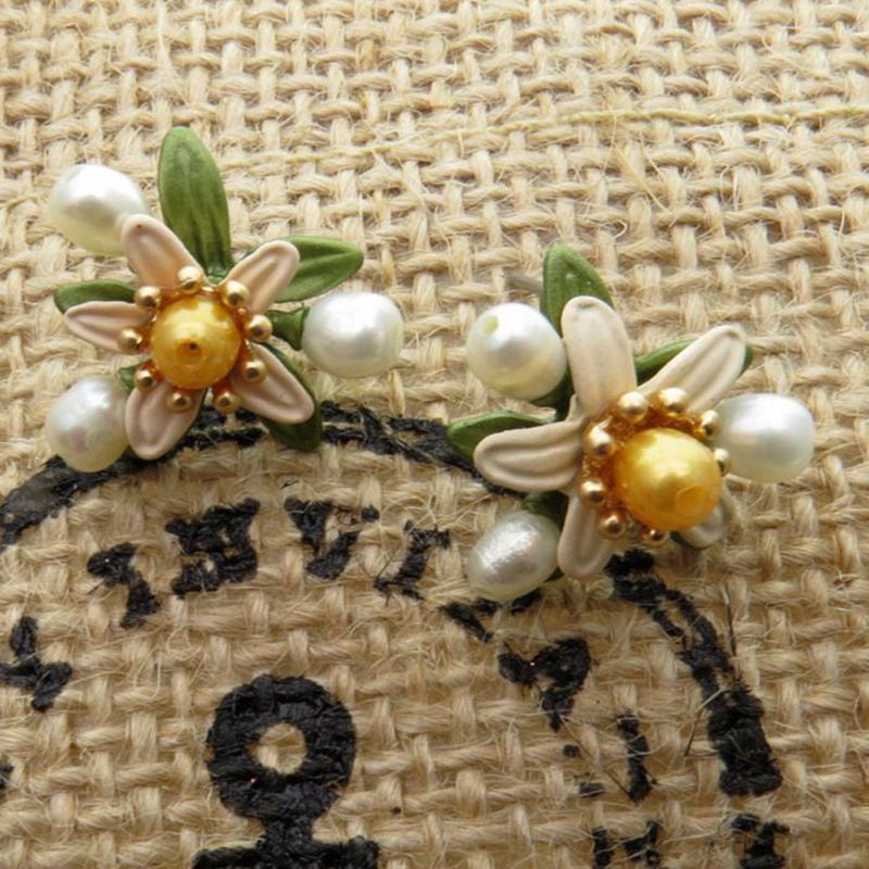 Orange Blossom Leaf Freshwater Yellow Pearl Green Lacquered Women's Retro Earrings