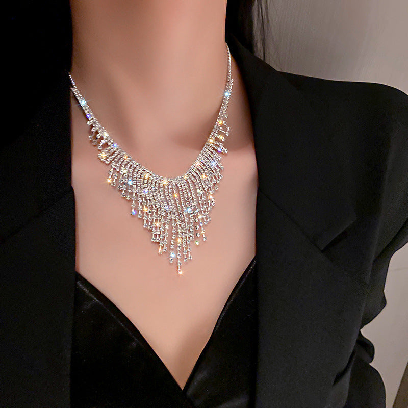 European And American Fashion Grandeur Personality Trendy Necklace Spring New Diamond Tassel Necklace Instafamous Design Sense Necklace Women's