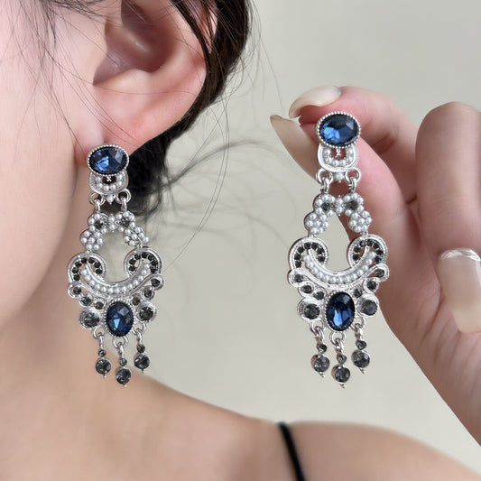 Vintage Court Style Earrings Atmospheric Blue Crystal