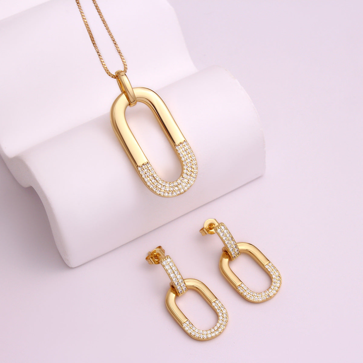 Oval Inlaid Zircon Ear Stud Necklace Female