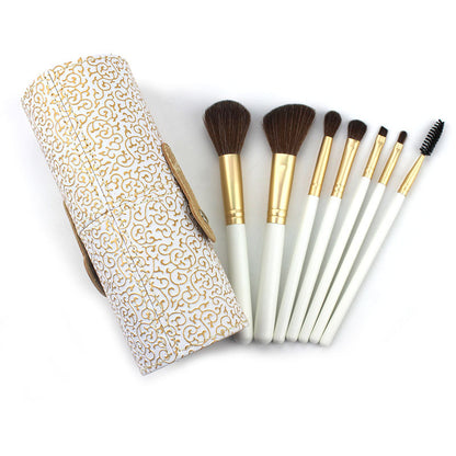 7 makeup brushes