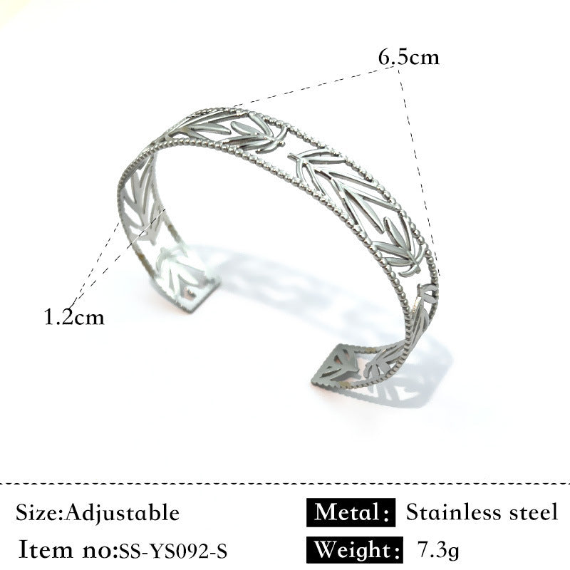 Stainless Steel Plated 18K Flower Titanium Steel Open-end Bracelet