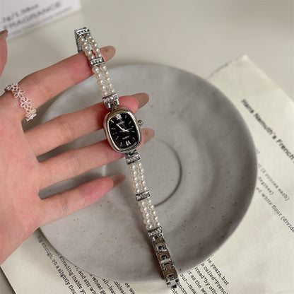 Women's Oval Disk Simple Fashion Pearl Watch