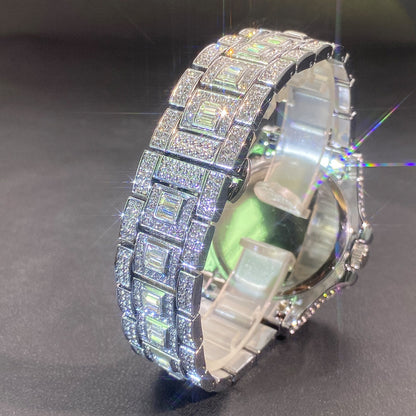 Men's Live Fashion And Fully-jewelled Calendar Quartz Watch